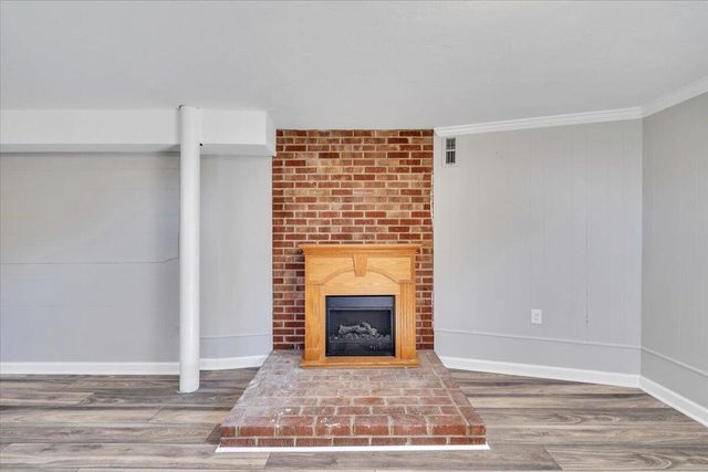 210 Post RD, Roanoke, VA 24019