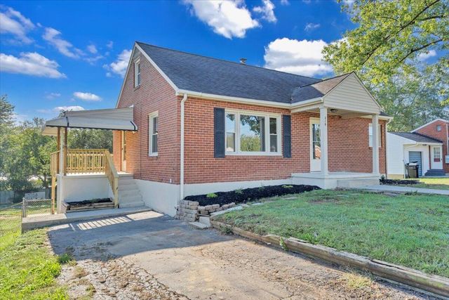 210 Post RD, Roanoke, VA 24019