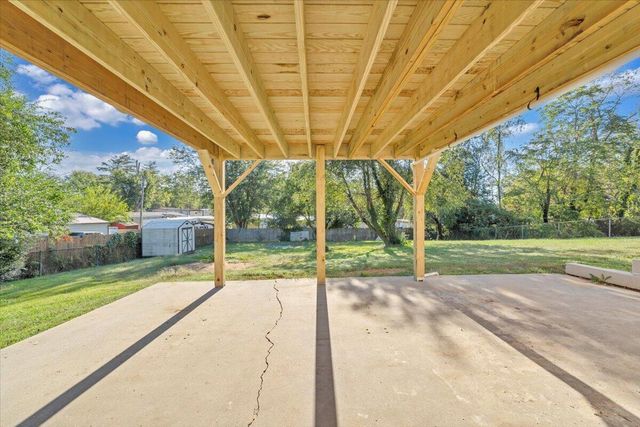 210 Post RD, Roanoke, VA 24019