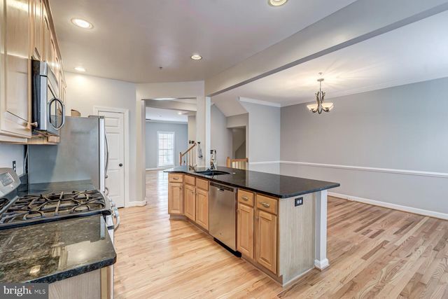 5820 PEARSON LN, Alexandria, VA 22304