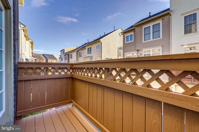 5820 PEARSON LN, Alexandria, VA 22304