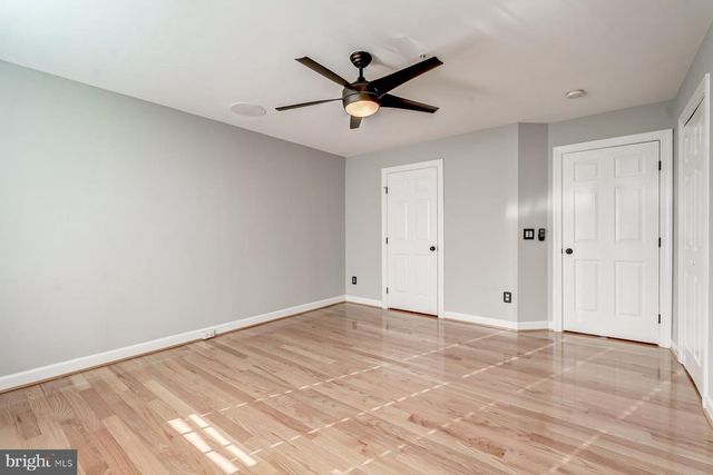 5820 PEARSON LN, Alexandria, VA 22304