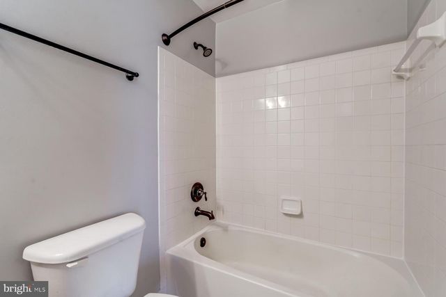 5820 PEARSON LN, Alexandria, VA 22304