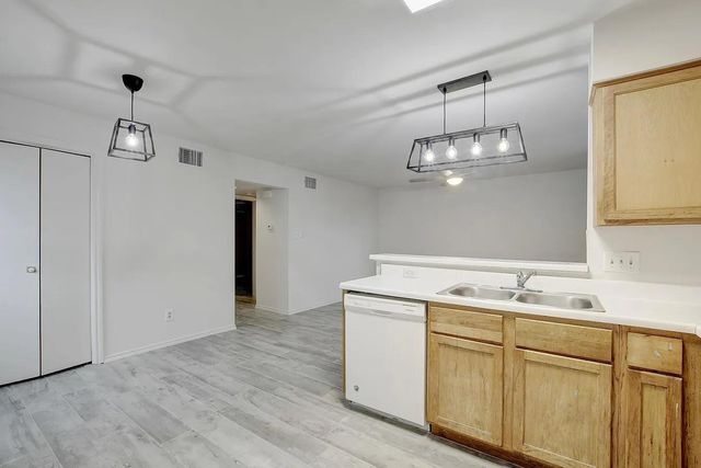 801 Bracewood CIR, San Marcos, TX 78666