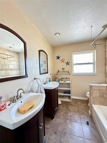 720 15TH AVENUE SW, Largo, FL 33770