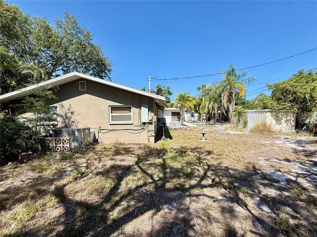 720 15TH AVENUE SW, Largo, FL 33770