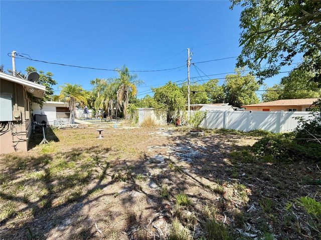720 15TH AVENUE SW, Largo, FL 33770