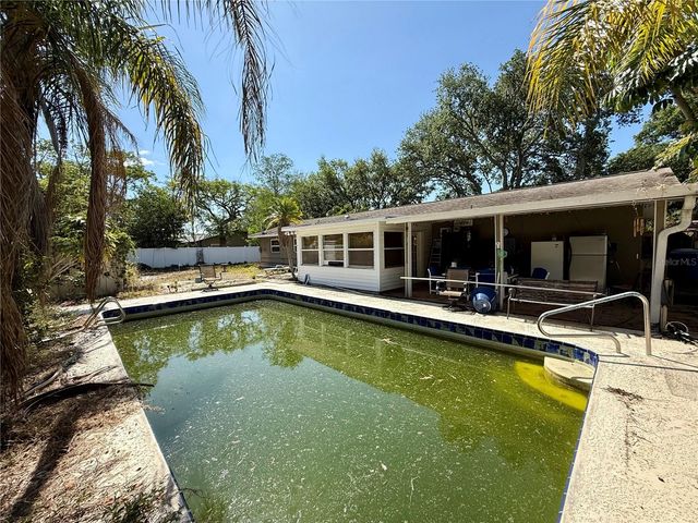 720 15TH AVENUE SW, Largo, FL 33770