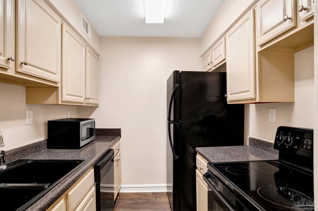 710 Scenic Hwy 311, Pensacola, FL 32503