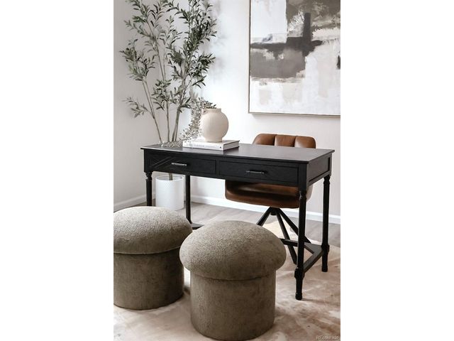 940 Oleander St, Castle Rock, CO 80109