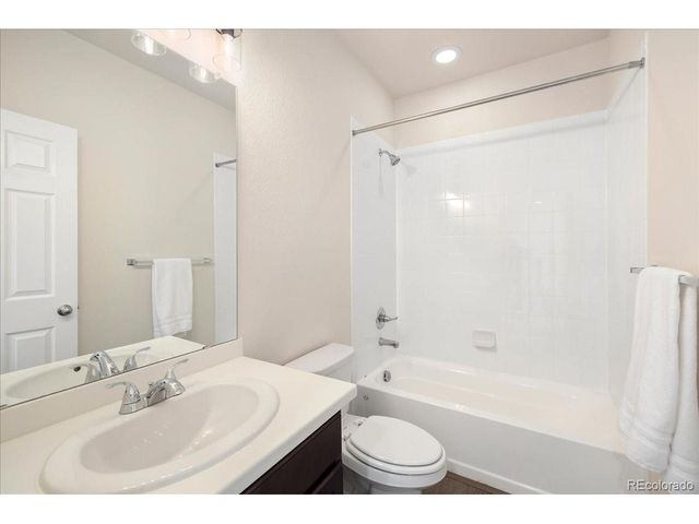 940 Oleander St, Castle Rock, CO 80109