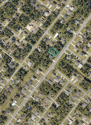 N CRANBERRY BOULEVARD, North Port, FL 34286