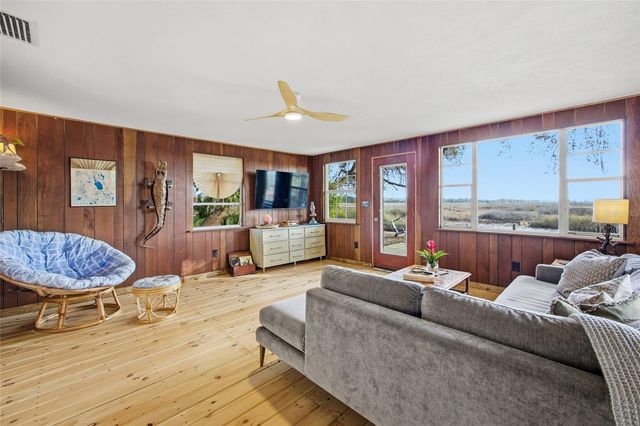 23422 NE 154TH PLACE ROAD, Salt Springs, FL 32134