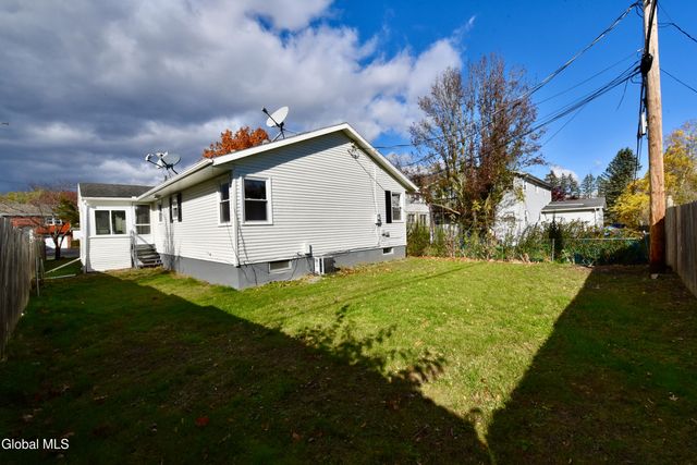 63 Ormond Street, Albany, NY 12203