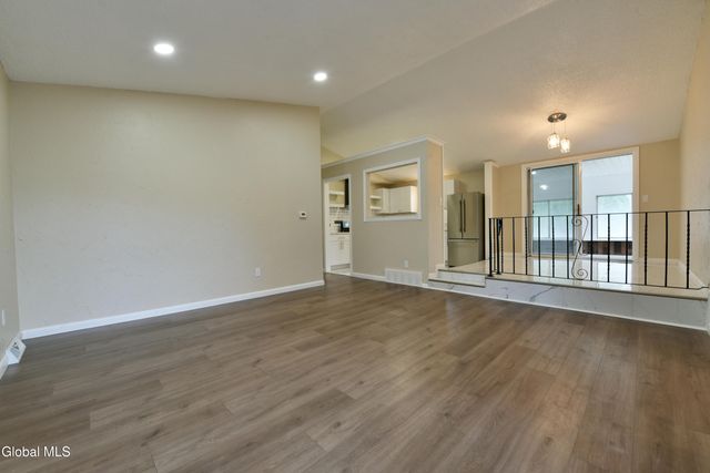 63 Ormond Street, Albany, NY 12203