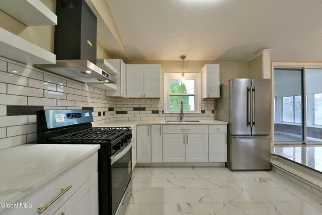 63 Ormond Street, Albany, NY 12203