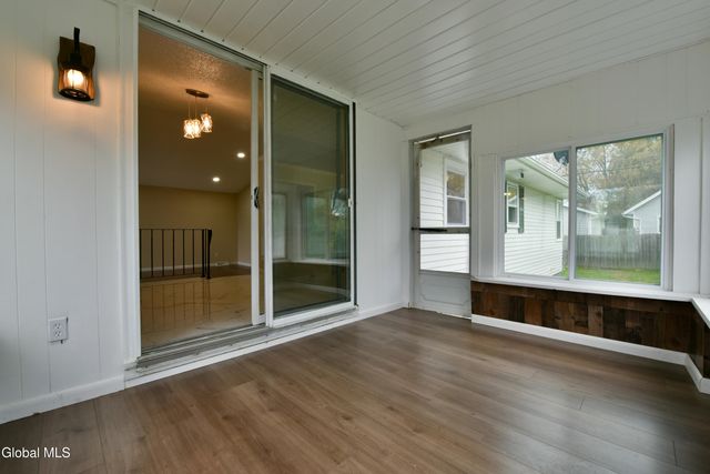 63 Ormond Street, Albany, NY 12203