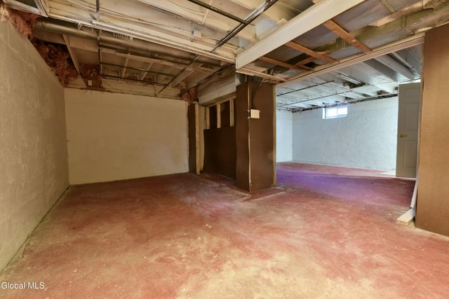 63 Ormond Street, Albany, NY 12203