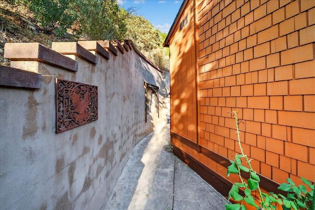 5224 Twin Falls Road, Morgan Hill, CA 95037