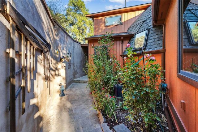 5224 Twin Falls Road, Morgan Hill, CA 95037