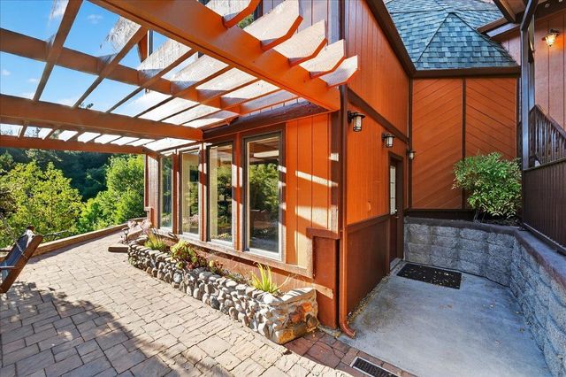 5224 Twin Falls Road, Morgan Hill, CA 95037