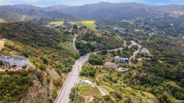2411 N Topanga Canyon Boulevard, Topanga, CA 90290