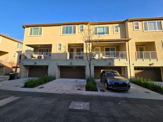 815 Blue Opal Drive, San Jose, CA 95123