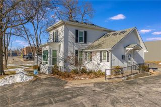 1007 W Walnut Street, Blue Springs, MO 64015