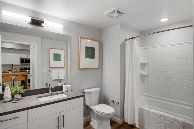 260 Brooklyn Basin Way 409, Oakland, CA 94606