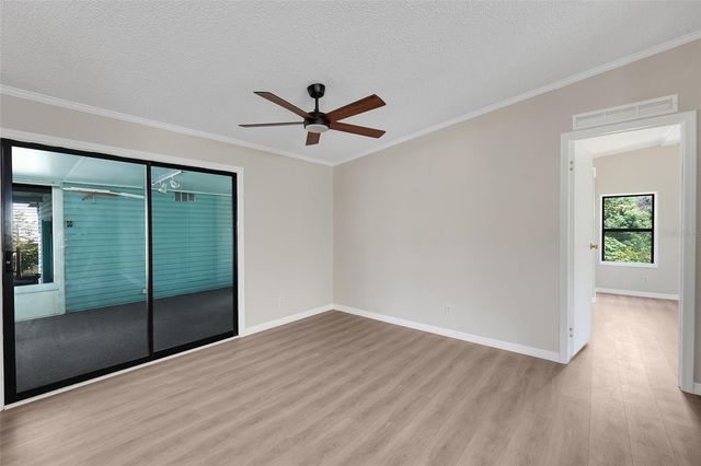 5047 EL DESTINO DRIVE, Leesburg, FL 34748