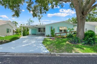 5047 EL DESTINO DRIVE, Leesburg, FL 34748