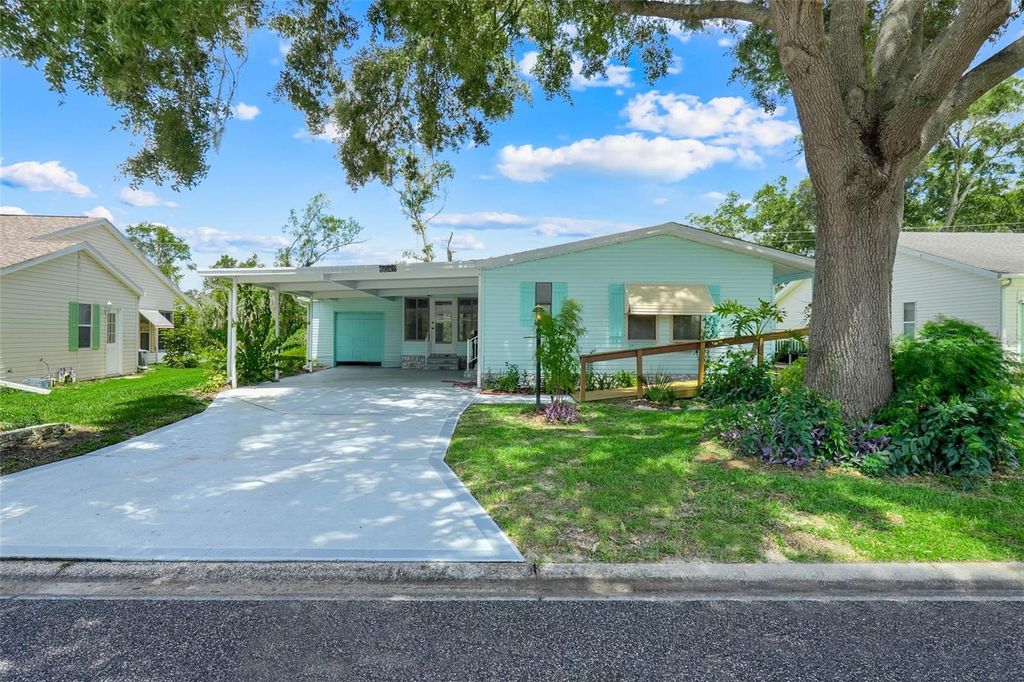 5047 EL DESTINO DRIVE, Leesburg, FL 34748