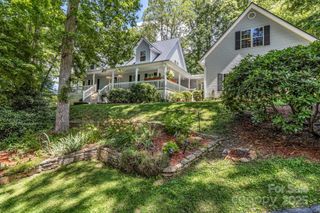 59 Old Lakey Gap Road, Black Mountain, NC 28711