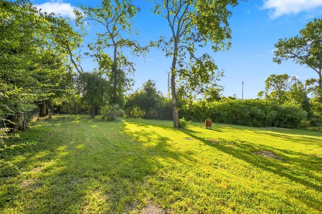 106 River Rd, Hendersonville, TN 37075
