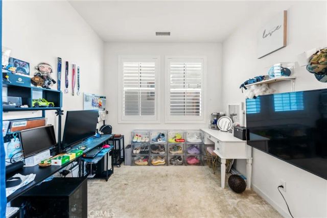 6914 Stonecrop, Fontana, CA 92336