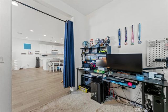 6914 Stonecrop, Fontana, CA 92336