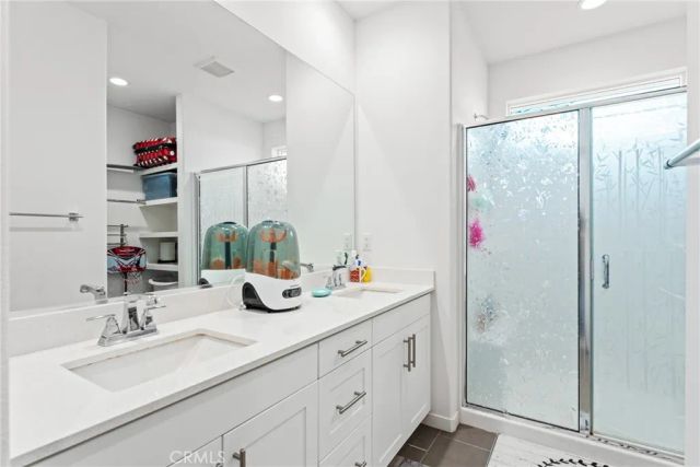 6914 Stonecrop, Fontana, CA 92336