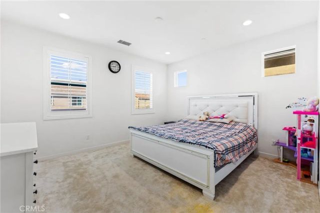 6914 Stonecrop, Fontana, CA 92336