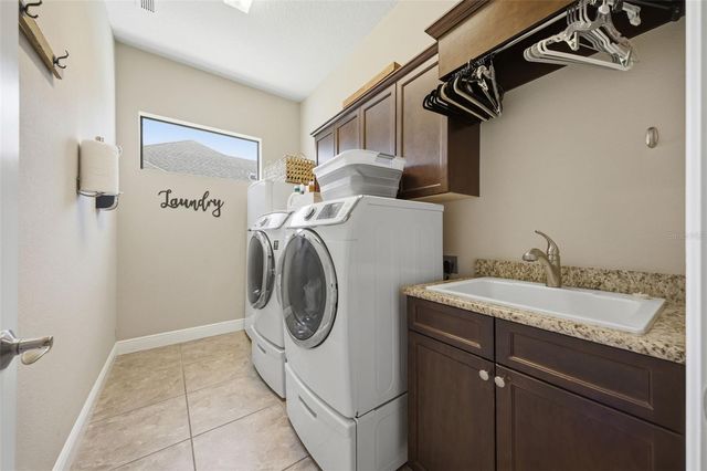 5903 ALANA LEIGH PLACE, Lithia, FL 33547