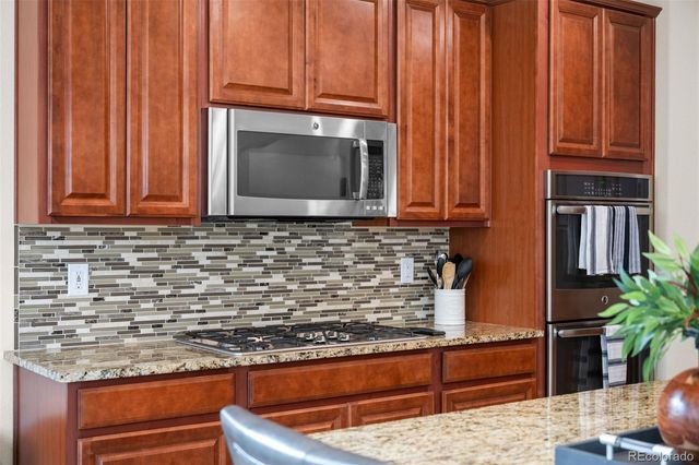 2414 Leafdale Circle, Castle Rock, CO 80109