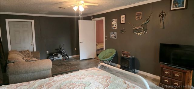 410863 E 1211 Road, Eufaula, OK 74432