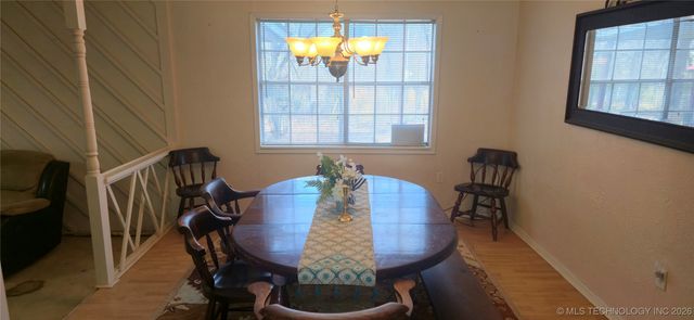 410863 E 1211 Road, Eufaula, OK 74432