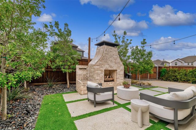2262 Poppyvine Road, Frisco, TX 75033