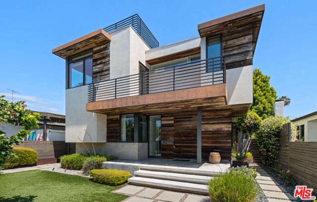 3108 Yale Avenue, Marina Del Rey, CA 90292