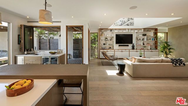 3108 Yale Avenue, Marina Del Rey, CA 90292