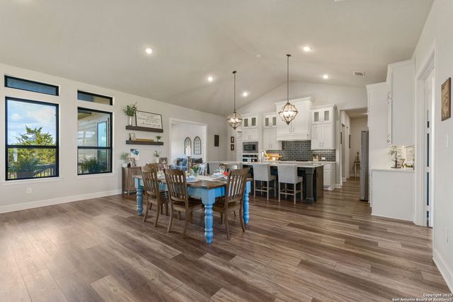 150 Madrone Trail, Boerne, TX 78006