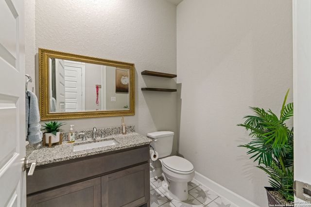 150 Madrone Trail, Boerne, TX 78006