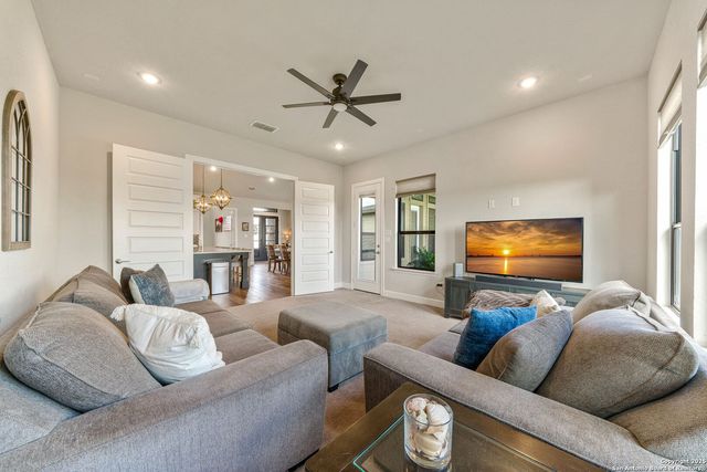 150 Madrone Trail, Boerne, TX 78006