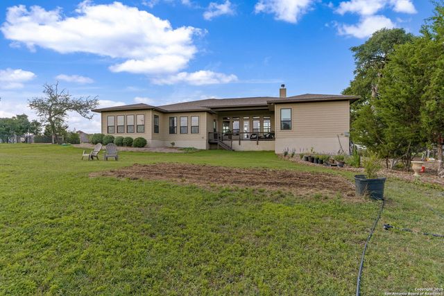 150 Madrone Trail, Boerne, TX 78006