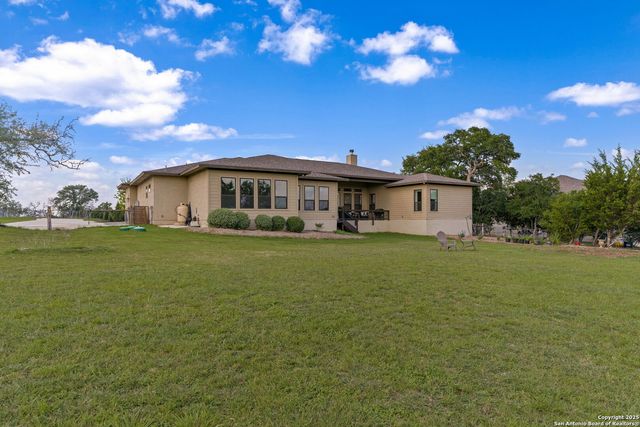 150 Madrone Trail, Boerne, TX 78006